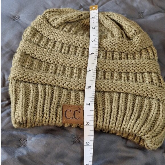 C.C. Beanie Women's OSFM Olive Green Knit Cozy Cozycore Comfy Warm Soft - Picture 2 of 5